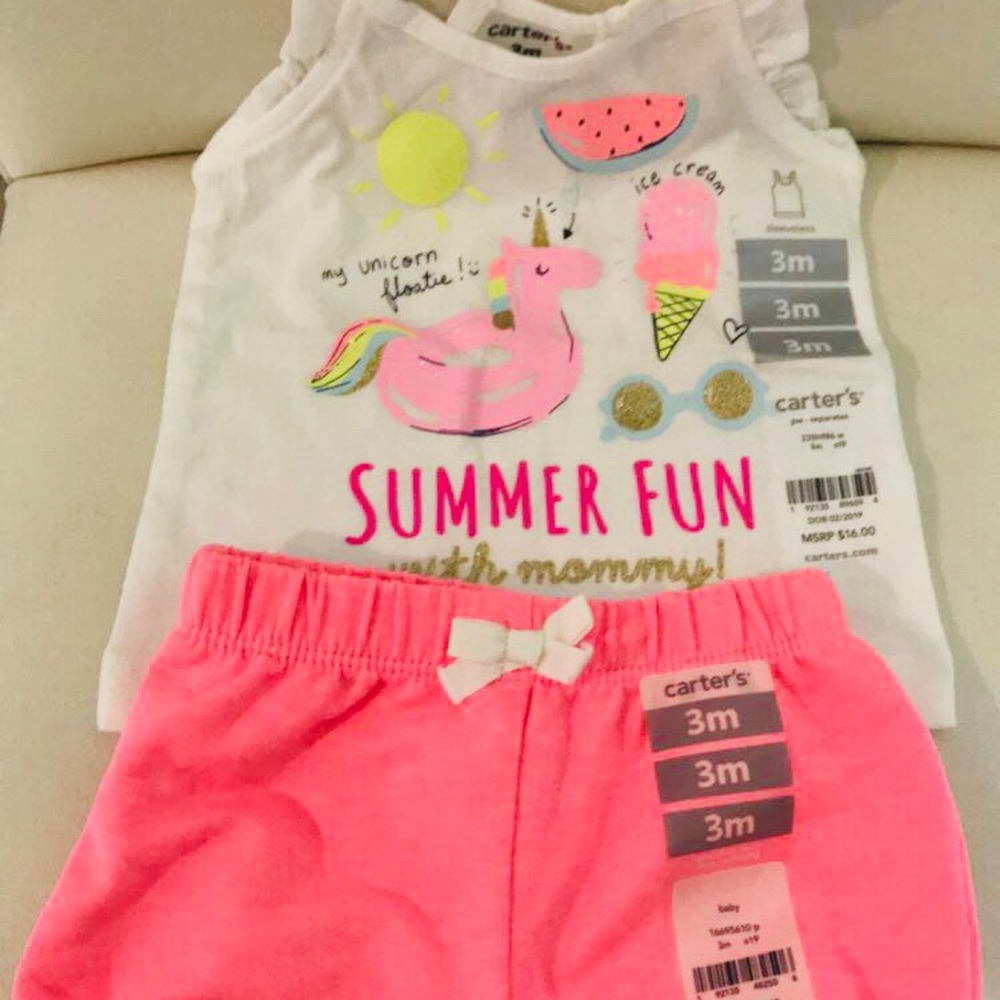 Gorgeous Carter’s Summer top & shorts matching set